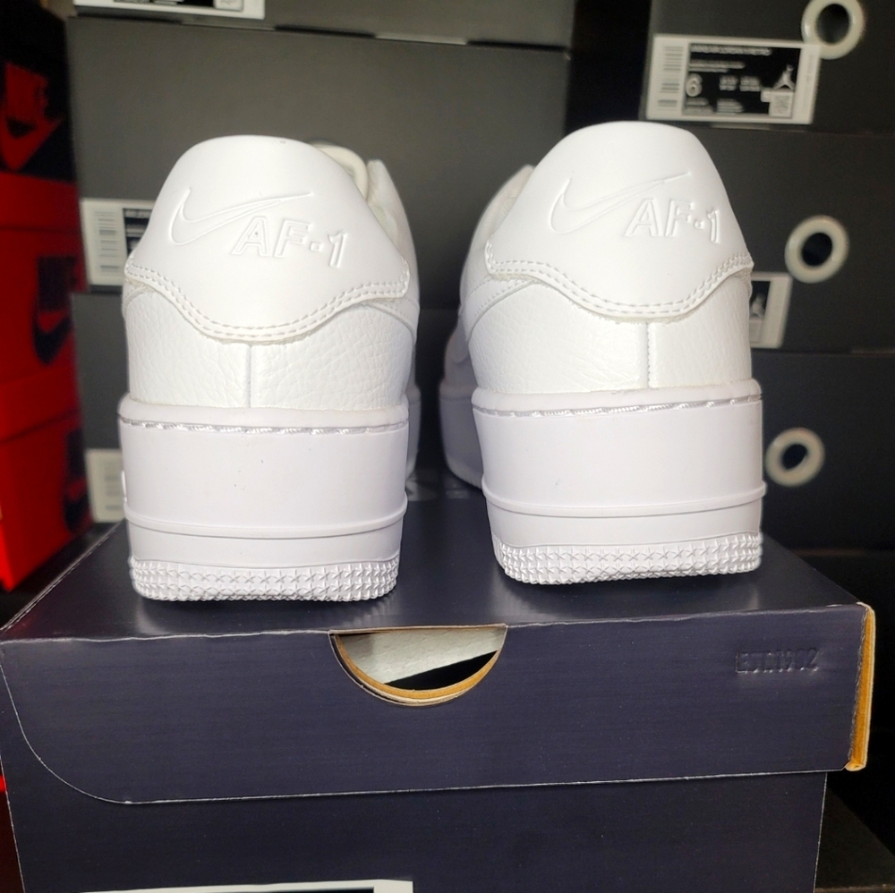 W Air Force 1 Sage Low